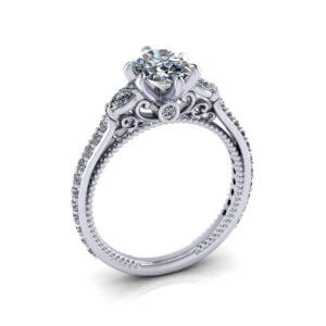 Gorgeous Oval Engagement Ring