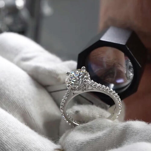 Custom-Diamond-Engagement-Rings