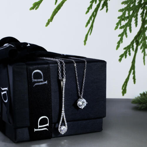 Gift-of-the-day-Necklaces-IG