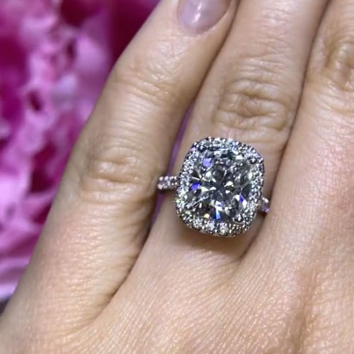 Jewelry-Designs-Holiday-Engagement