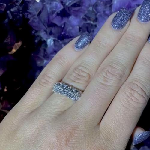 Pave-Diamond-Eternity-Ring IG