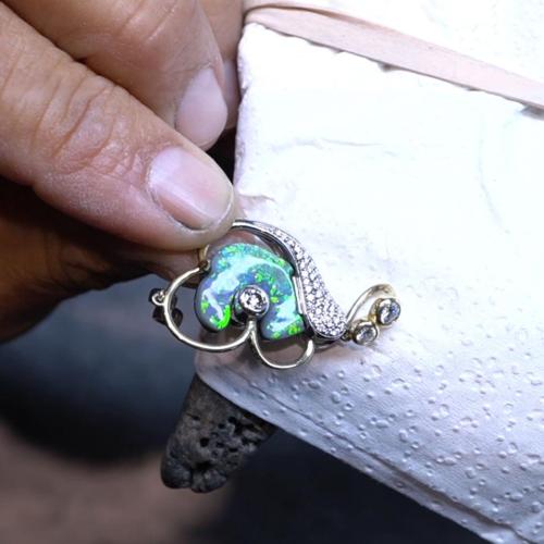 Two-Tone-Opal-Necklace-IG